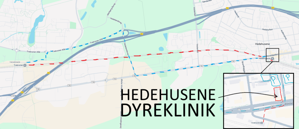 Der er ét stop med tog fra Trekroner station til Hedehusene station. Derfra 2 minutters gang til vores klinik på Hovedgaden 512A i Hedehusene. Det tager ca. 5 minutter i bil fra Trekroner centrum og vi har gratis parkering foran og bagved vores klinik